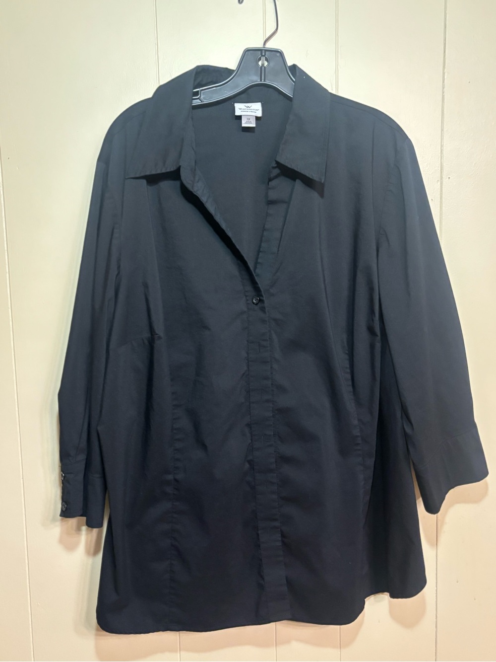 Worthington Black Button-Front Collared Shirt